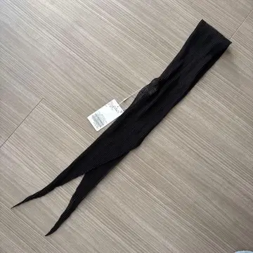 THROW CLALA 플리츠 스카프 미사용