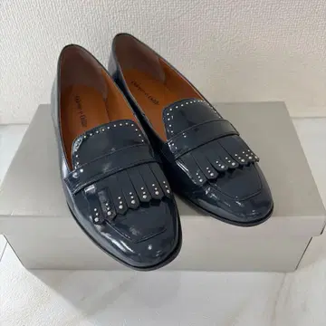 컨디션 최상 Odette e Odile 네이비 에나멜 로퍼