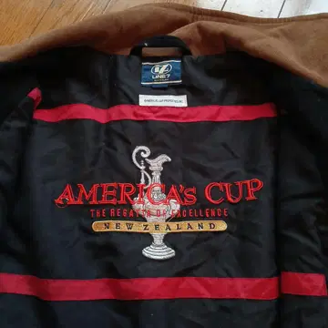 LINE7 AMERICA's CUP 두껍고 따뜻한 자켓 뉴질랜드