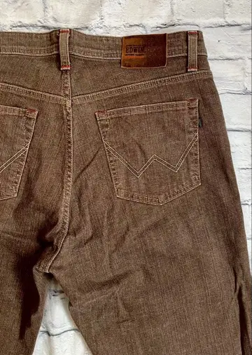 EDWIN 에드윈 404 플렉스 루즈 스트레이트 청바지 37인치 중고