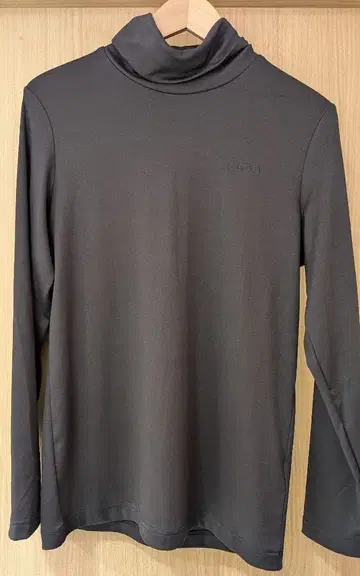 새상품 PING 블랙 터틀넥 셔츠