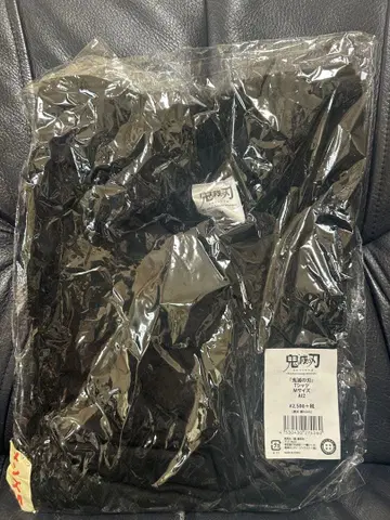 쐐기 까마귀 (멸) T셔츠 블랙 M사이즈 귀멸의 칼날