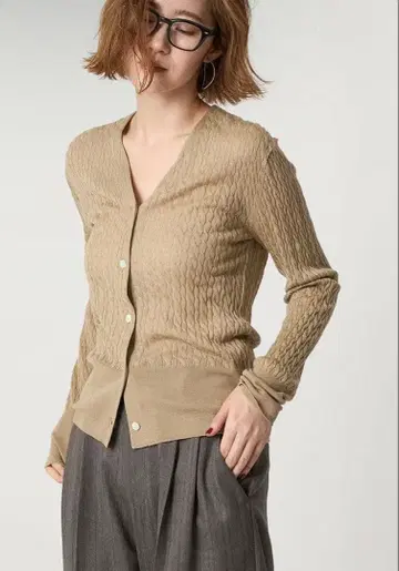 [ conte ] 케이블 V넥 가디건