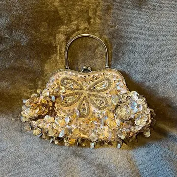 [ 새상품급 ] 결혼식 꽃과 나비 장식 비쥬 포함 파티 백