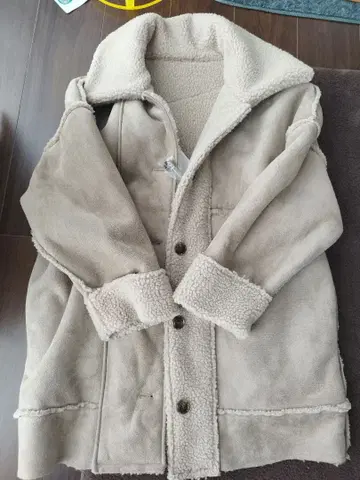 베이지 페이크 무스탕 자켓 M 사이즈