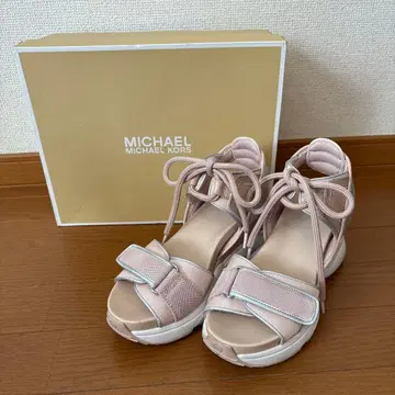 MICHAEL KORS 핑크 통굽 샌들