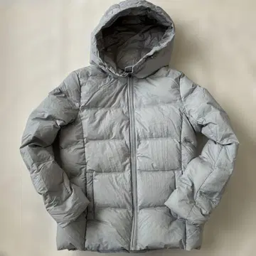 그레이 후드 부착 다운 자켓
