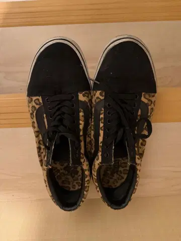 Vans 레오파드 무늬 스니커즈 블랙/베이지