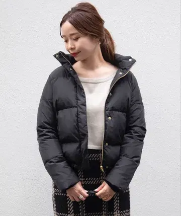 Khaju: 후드 숏 다운