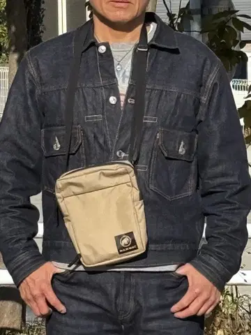 MAMMUT 마무트 Xeron POUCH 숄더백