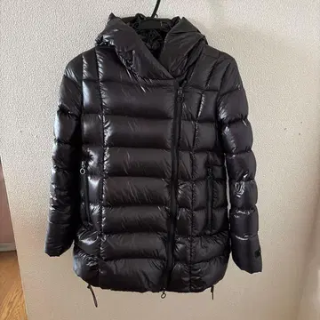 TATRAS 블랙 다운 자켓