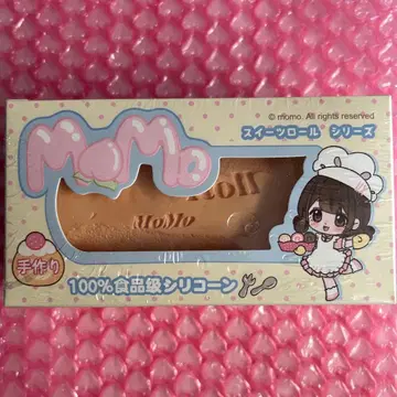 momo 스퀴즈 롤케이크