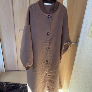 LUPILIEN 브라운 롱 코트