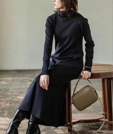 Noble 노블 원피스 네이비