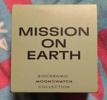 OMEGA x SWATCH MISSION ON EARTH