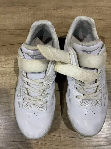 MIZUNO 미즈노 스파이크 21.0cm 화이트