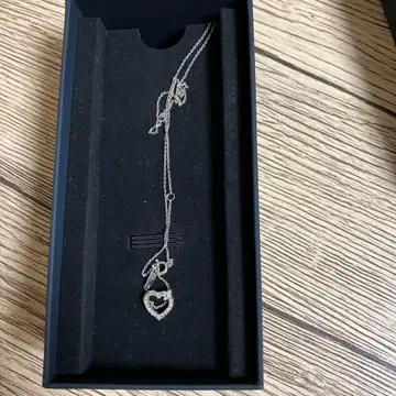 하트형 스톤 목걸이 플라티나 다이아몬드