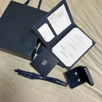 해리 윈스턴 릴리 클러스터 귀걸이