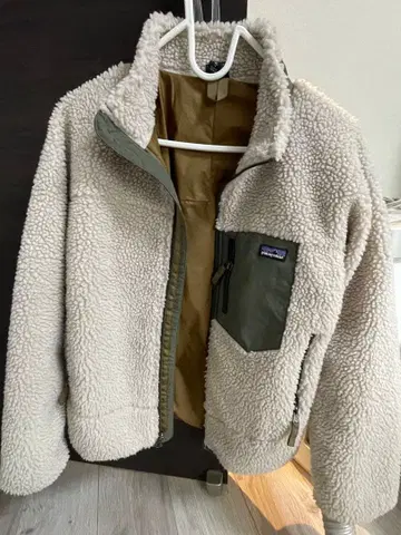 Patagonia 플리스 자켓 XL 크림 올리브