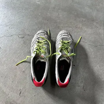 Mizuno Morelia NEO 축구 스파이크