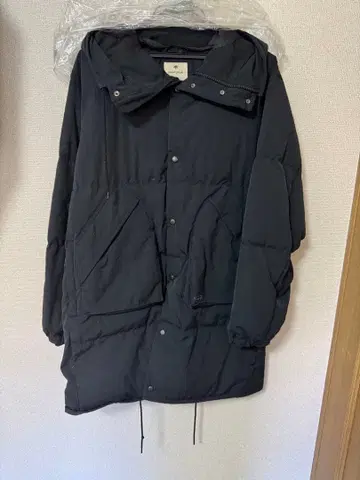 [ 새상품급 ] snowpeak takibi 다운 코트 BK L