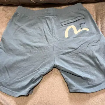 Evisu 라이트 블루 숏팬츠