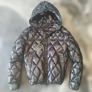 레어 모델 듀베티카 블랙 퀼팅 다운 자켓 후드 부착