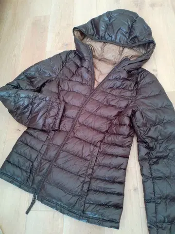 UNIQLO 프리미엄 다운 울트라 라이트 자켓