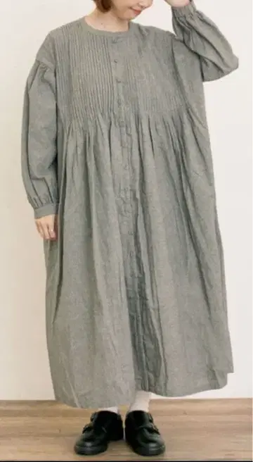 sm2 면린넨 핀턱 원피스 차콜 사만사 모스모스