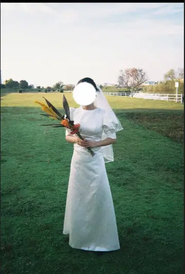 화이트 웨딩 드레스 A 라인