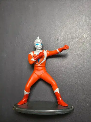 코나미 초인 히어로 전설 2 아이언킹 피규어