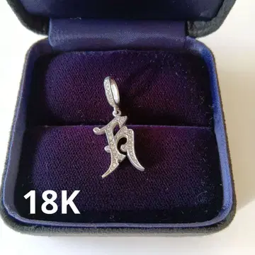 로리 로드킨 목걸이 18k