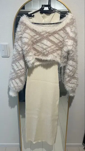 RESEXXY 아이보리 니트탑&슬리브리스 원피스 세트