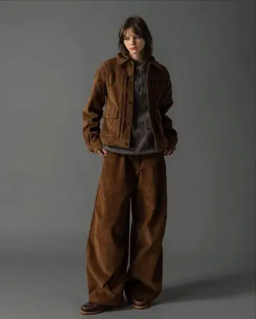 CIVVY 숏 코듀로이 자켓 M 사이즈