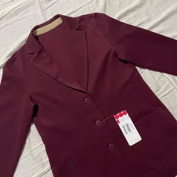 새상품 택 포함 두클라쎄 울 혼방 자켓 와인 레드 롱 기장 M