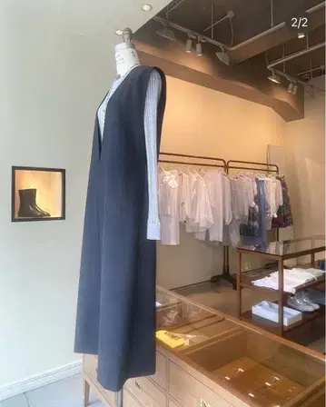 드로어 Drawer 울 V넥 슬리브리스 원피스