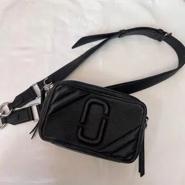 마크 제이콥스 더 모토 샷 숄더백