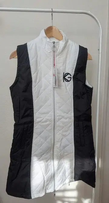 KISS ON THE GREEN 골프 자켓