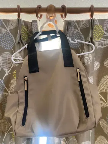 베이지 나일론 백팩 2포켓