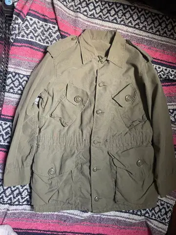 캐나다군 밀리터리 자켓 카키 군용품