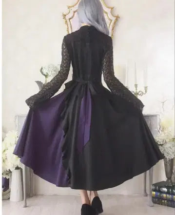 페이보릿 인어들이 바란 절개 원피스