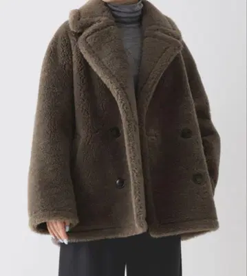 HAUNT BOA COAT 다크 베이지 사이즈 36