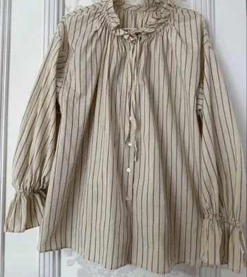 SLOBE IENA 프릴 긴팔 블라우스 스트라이프