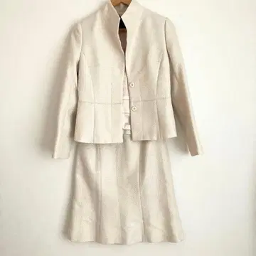 [ 새상품급 ] 언타이틀 아이보리 포멀 노카라 정장 세트 3호 L 상당