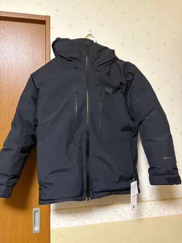 헬리 한센 고어텍스 슬릭 다운 자켓 M 블랙