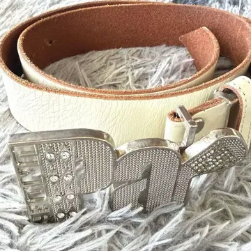 러셀노 par 버클 벨트 화이트