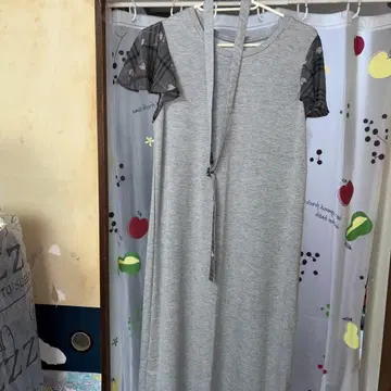 슬리브리스 롱 원피스 그레이