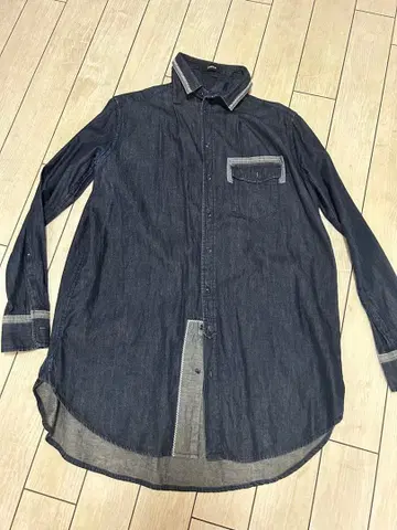 ZUCCA 다크 데님 긴팔 셔츠 대비 옷깃