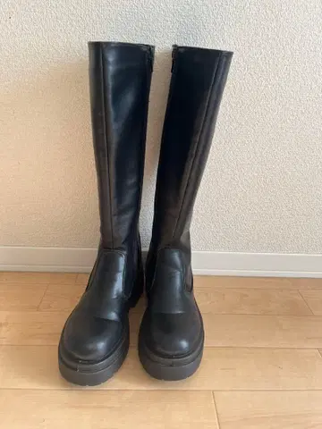 통굽 블랙 롱 부츠 M 사이즈