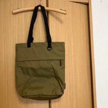 Sammy Peak 올리브 그린 토트백